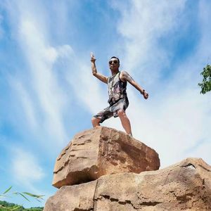 杨颖裸乳被爆❌白浆
