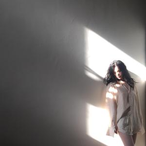 杨颖裸乳被爆❌白浆
